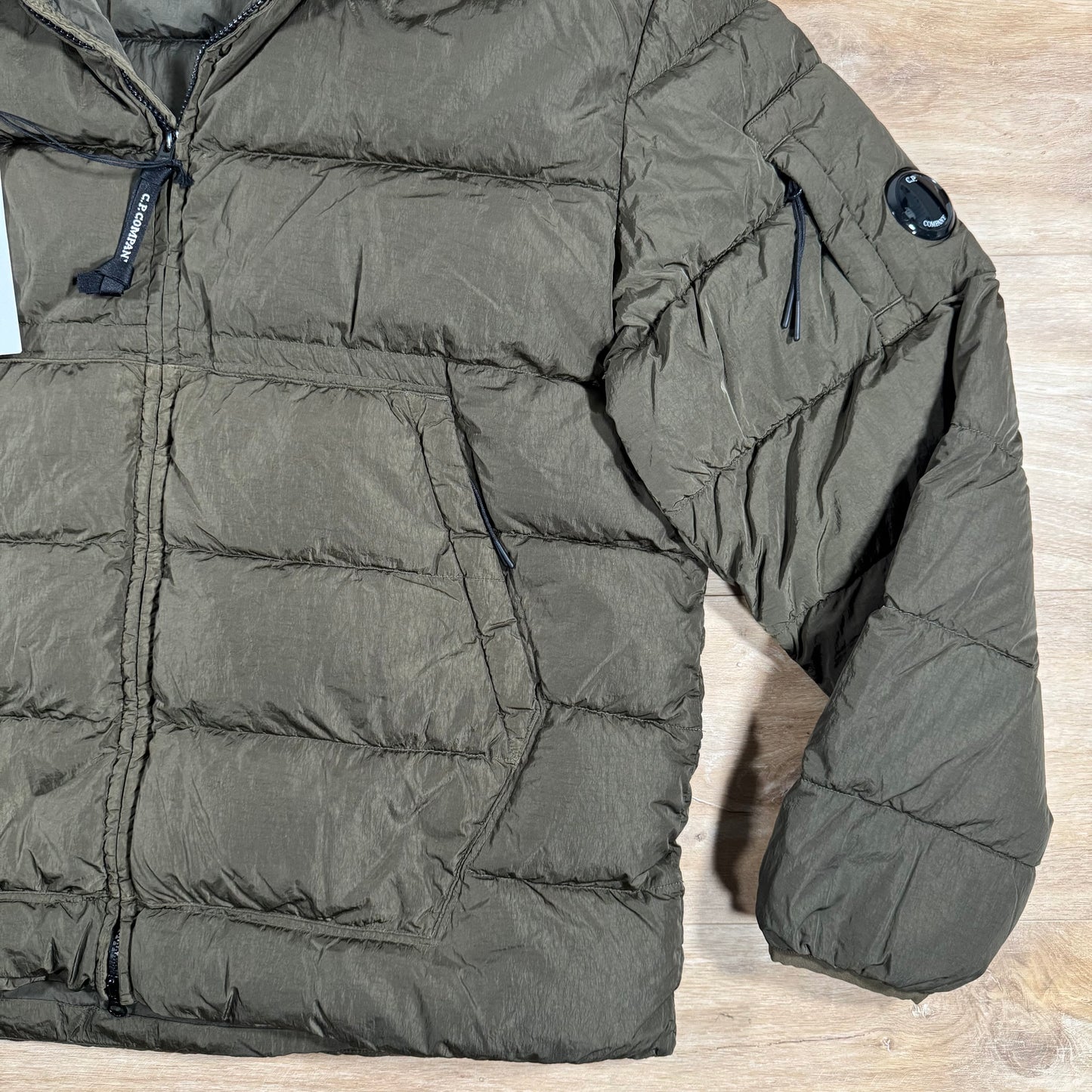 C.P. Company Chrome-R Down Lens Jacket in Ivy Green