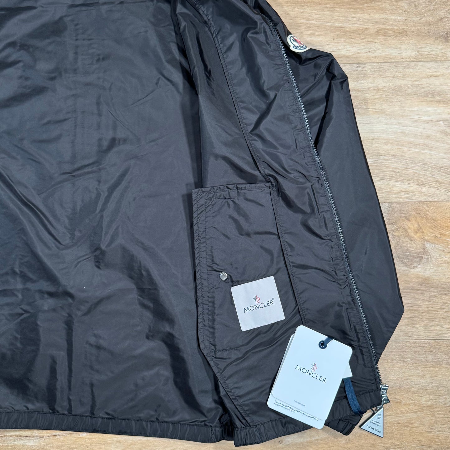 Moncler Grimpeurs Hooded Windbreaker in Black