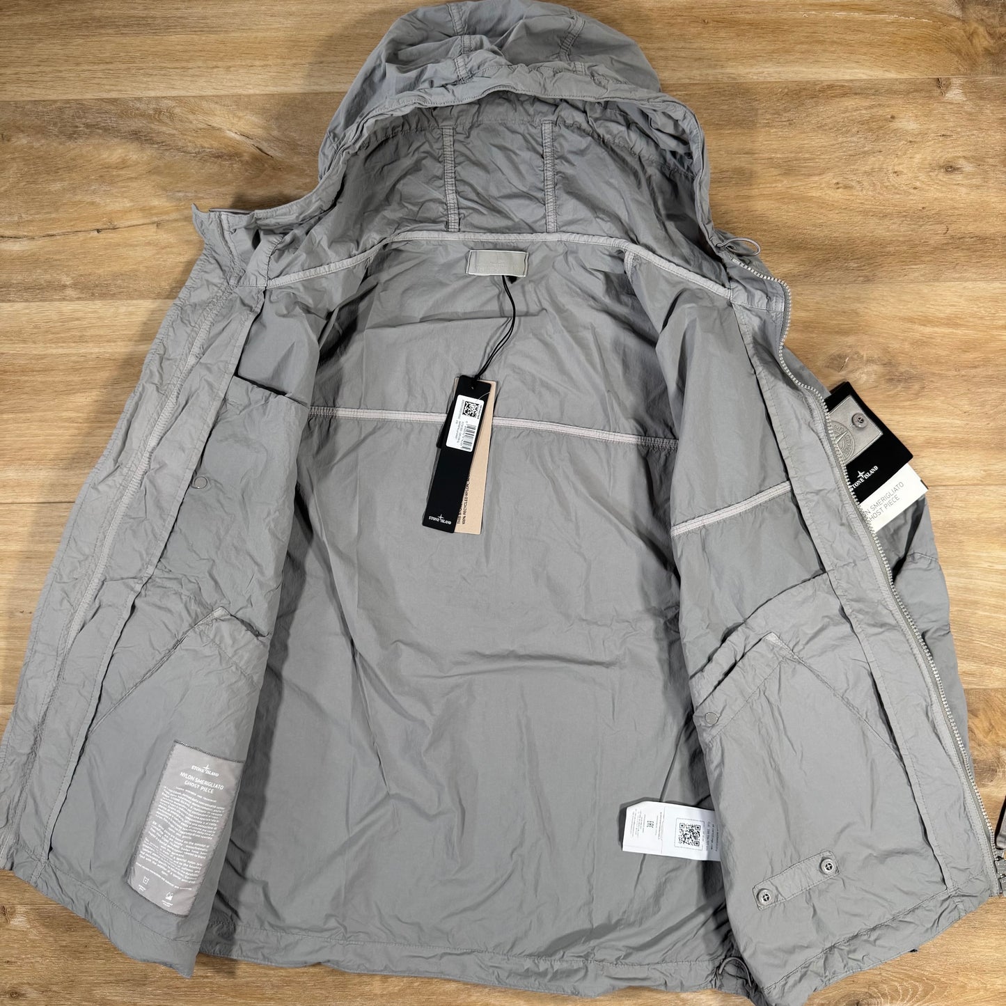 Stone Island Nylon Smerigliato Ghost Jacket in Dust Grey