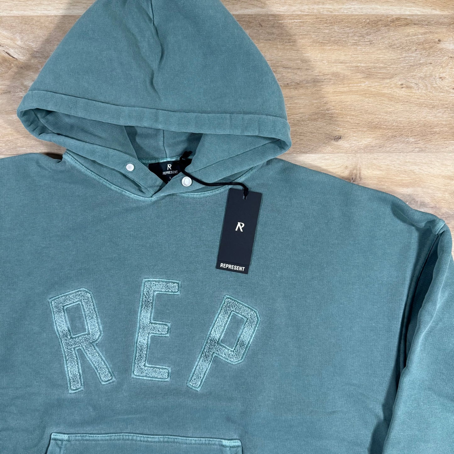 Represent Rep Applique Hoodie in Forest Green