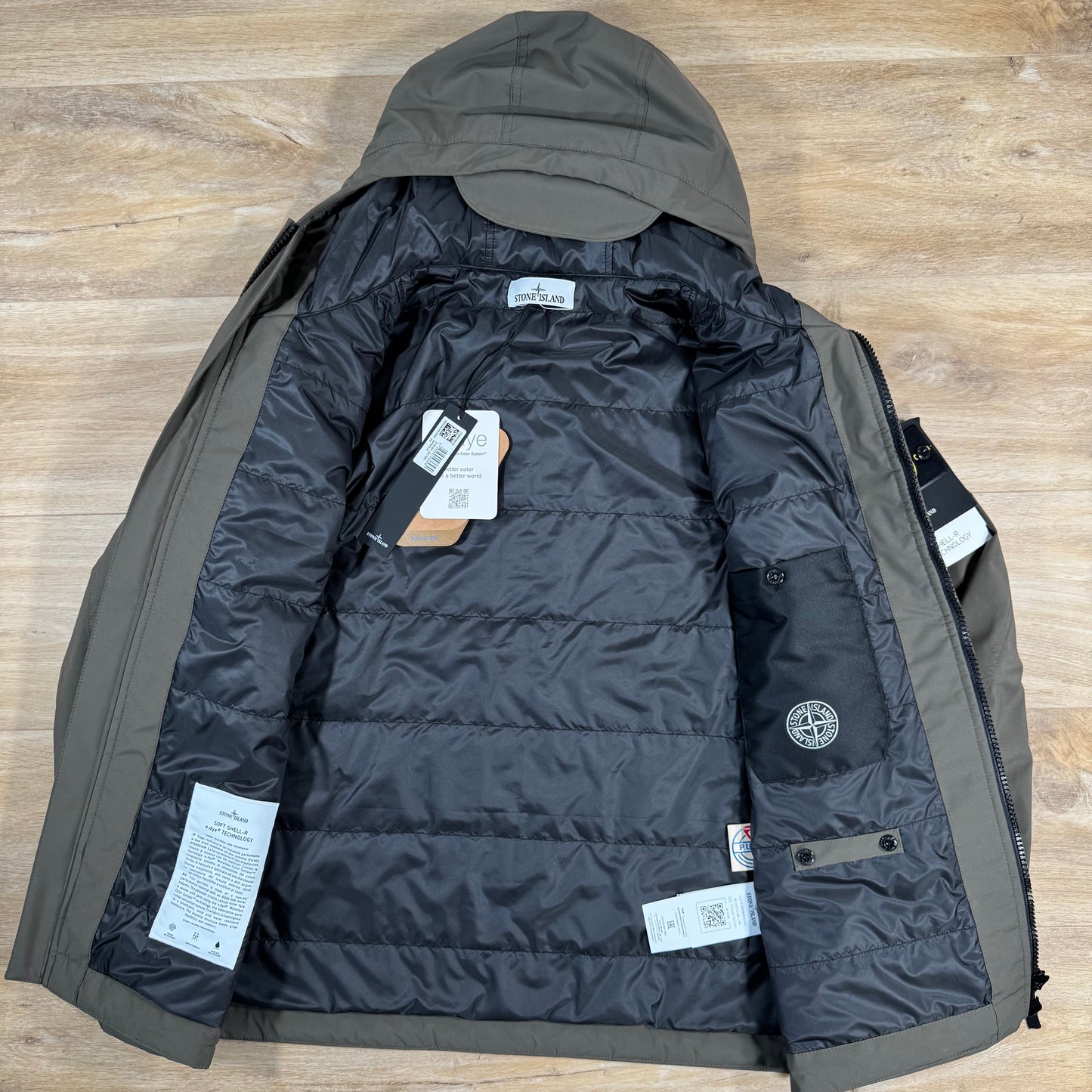 Stone Island Soft Shell-R Primaloft Insulation Jacket in Military Green