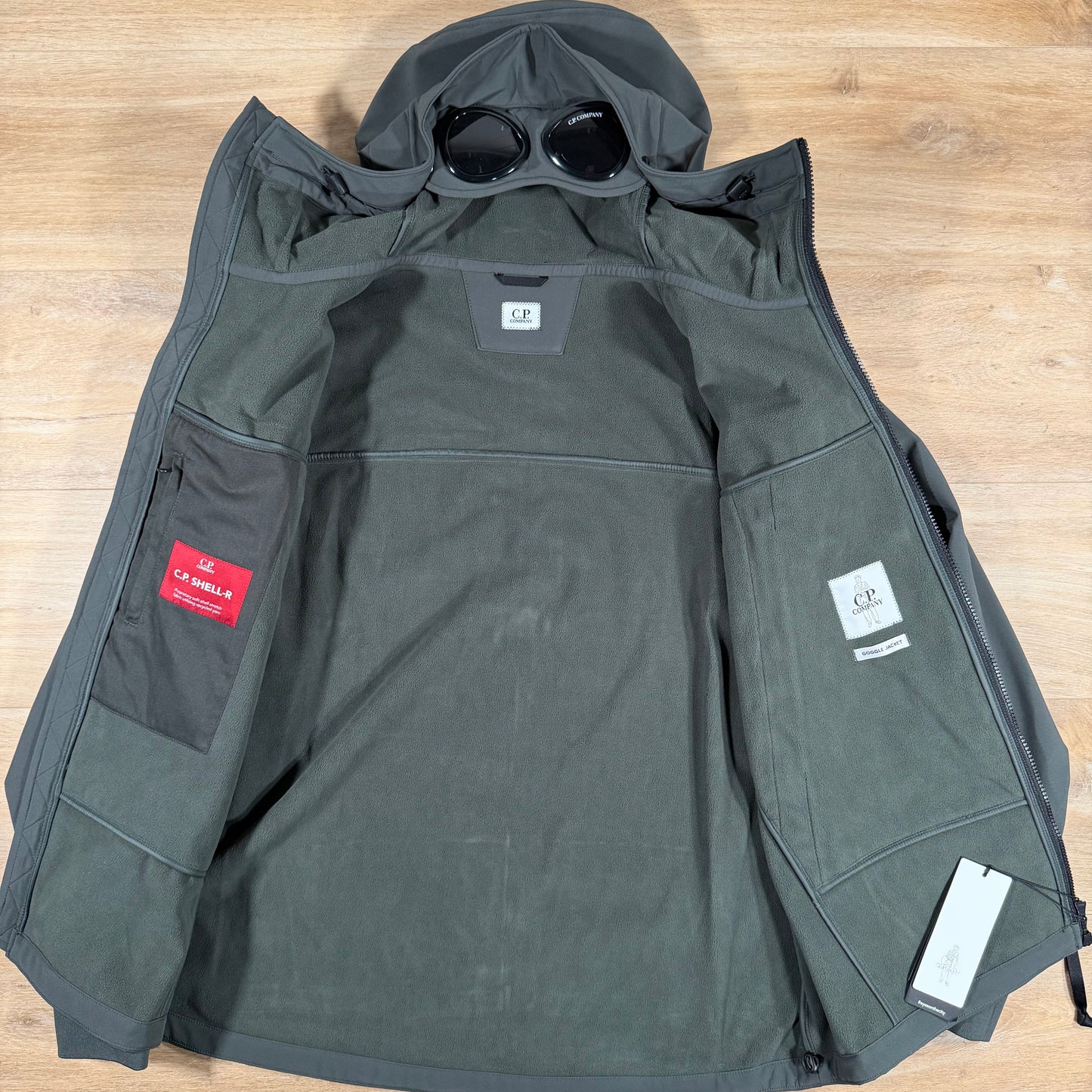 C.P. Company Shell-R Goggle Jacket in Dark Shadow - Grey