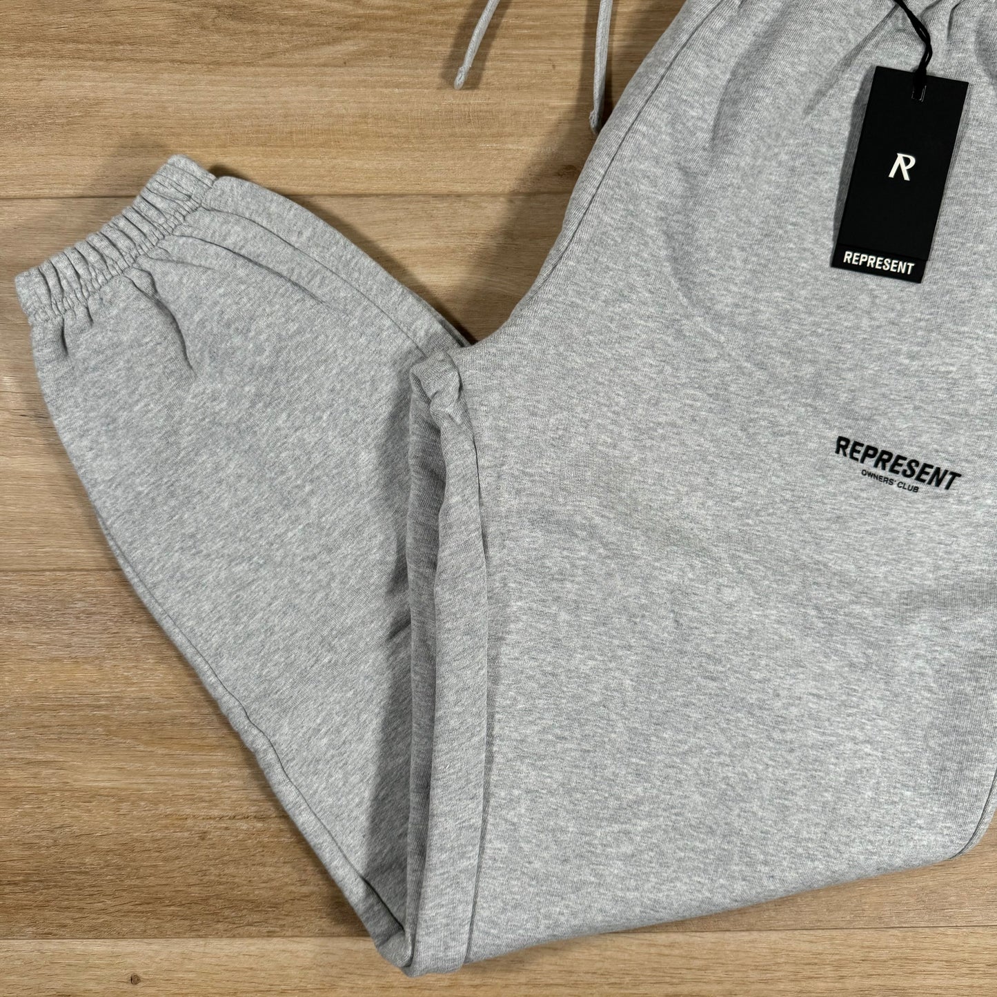 Represent Owners Club Sweatpants in Ash Grey