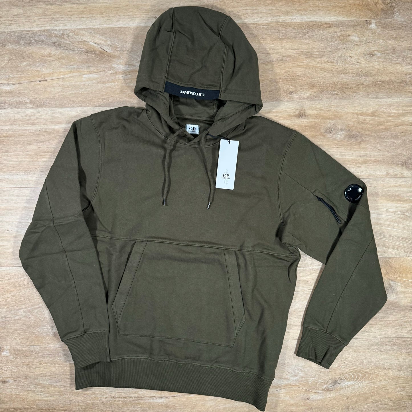 C.P. Company Diagonal Raised Lens Hoodie in Ivy Green