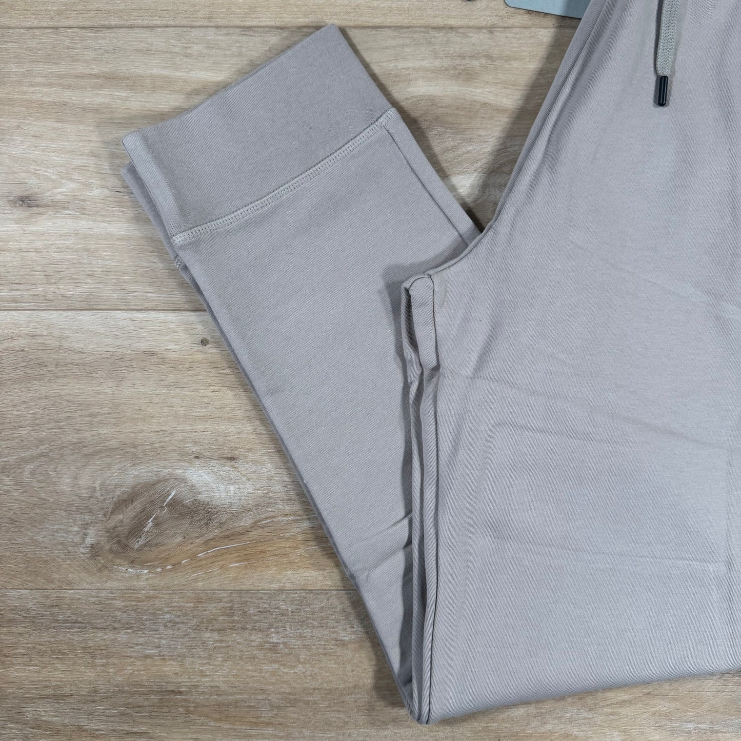 Canada Goose Huron Sweatpants in Limestone