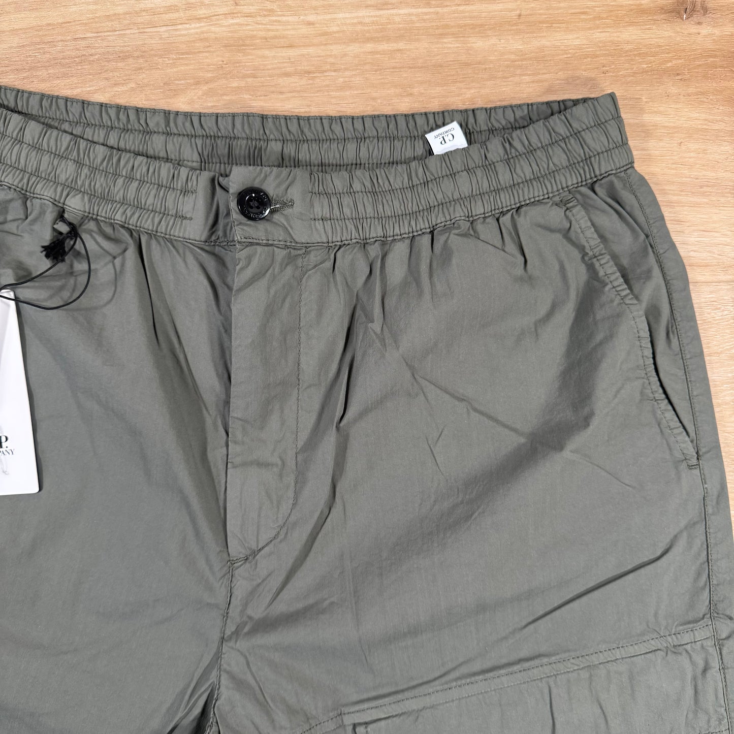 C.P. Company 50 Fili Stretch Cargo Shorts in Thyme - Green