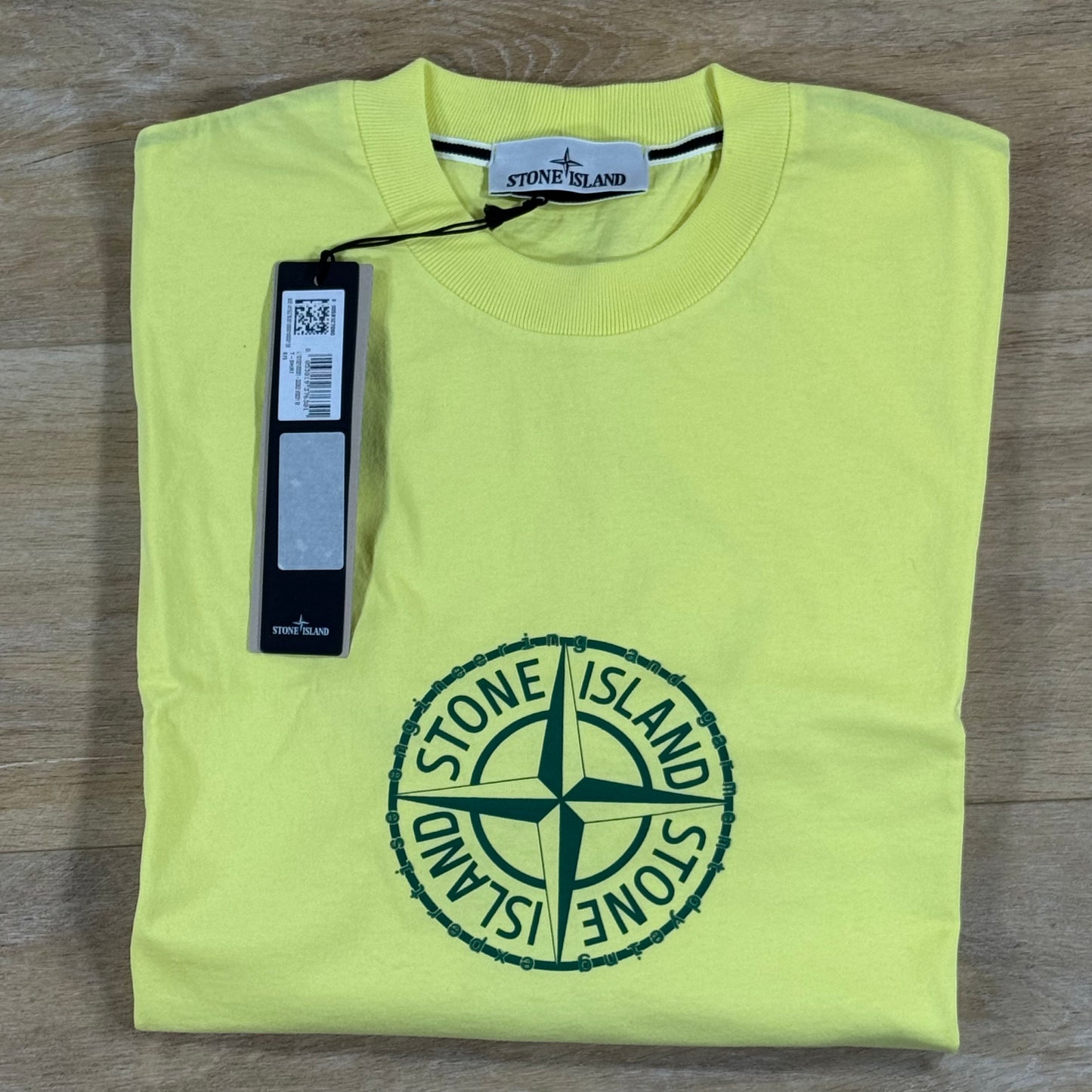 Stone Island 'All Around Compass' Print T-Shirt in Lemon