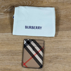 Burberry Check Magnetic Card Case in Sand Beige