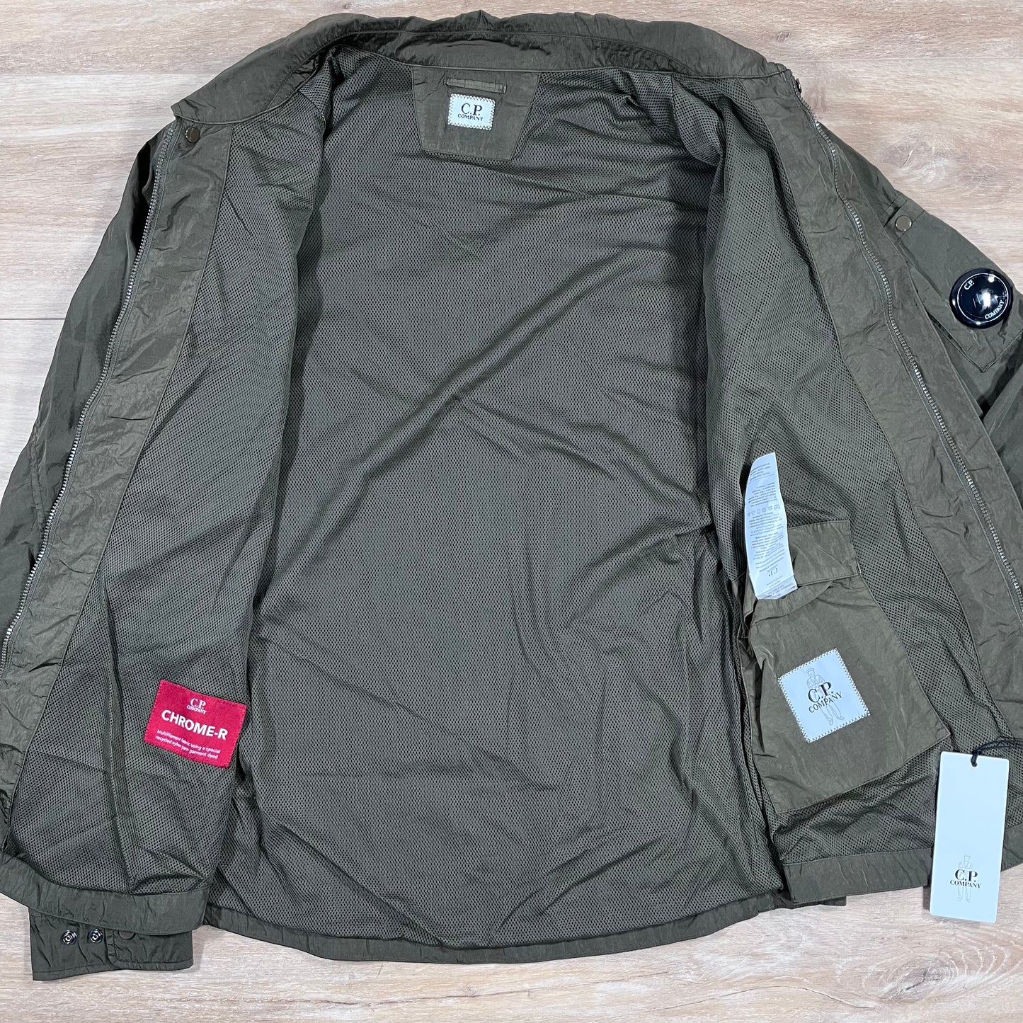 C.P. Company Chrome-R Lens Overshirt in Ivy Green