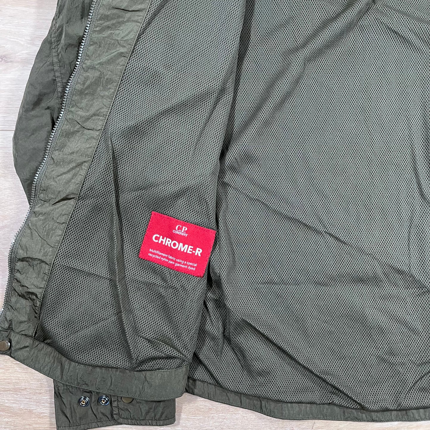 C.P. Company Chrome-R Lens Overshirt in Ivy Green