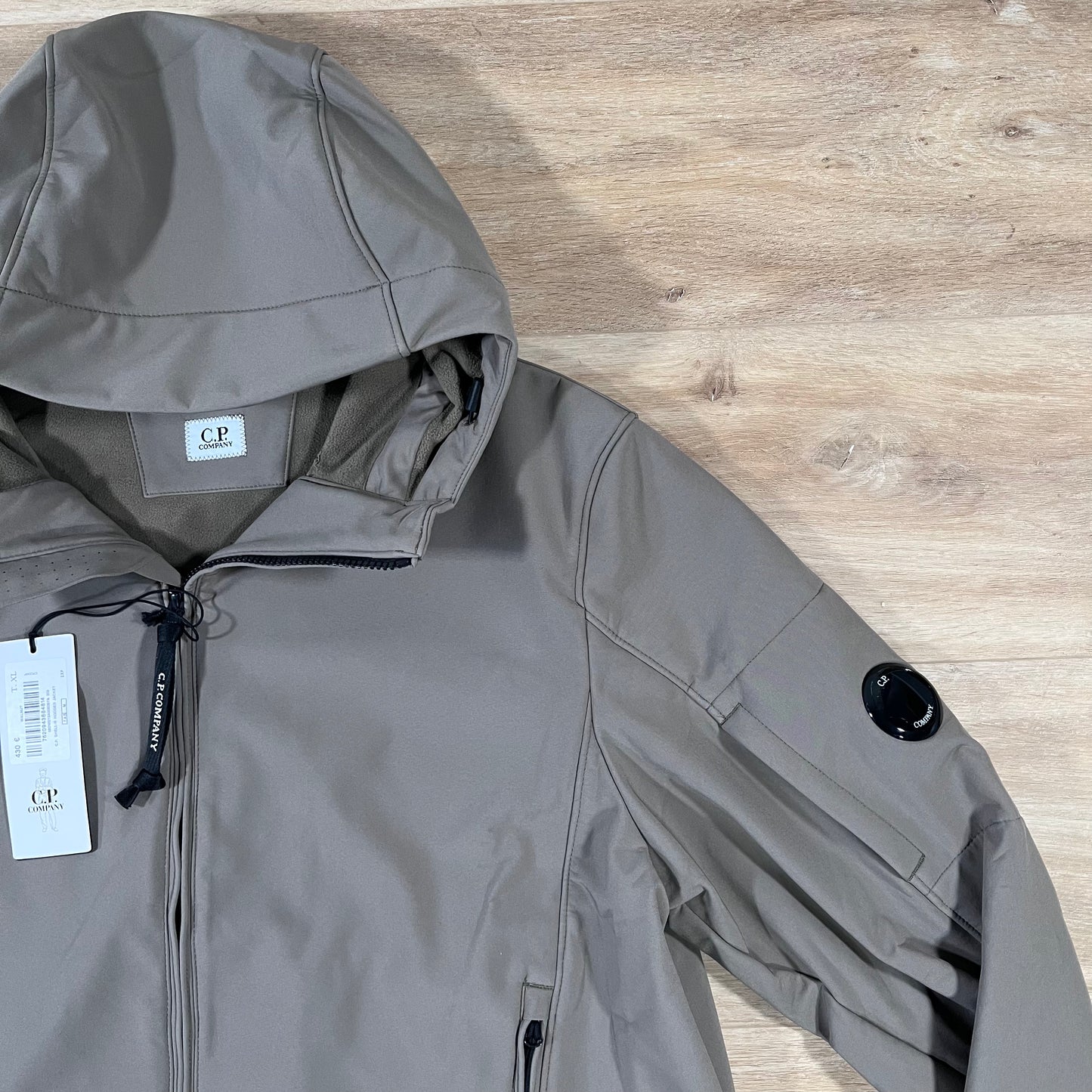 C.P. Company Shell-R Lens Jacket in Walnut