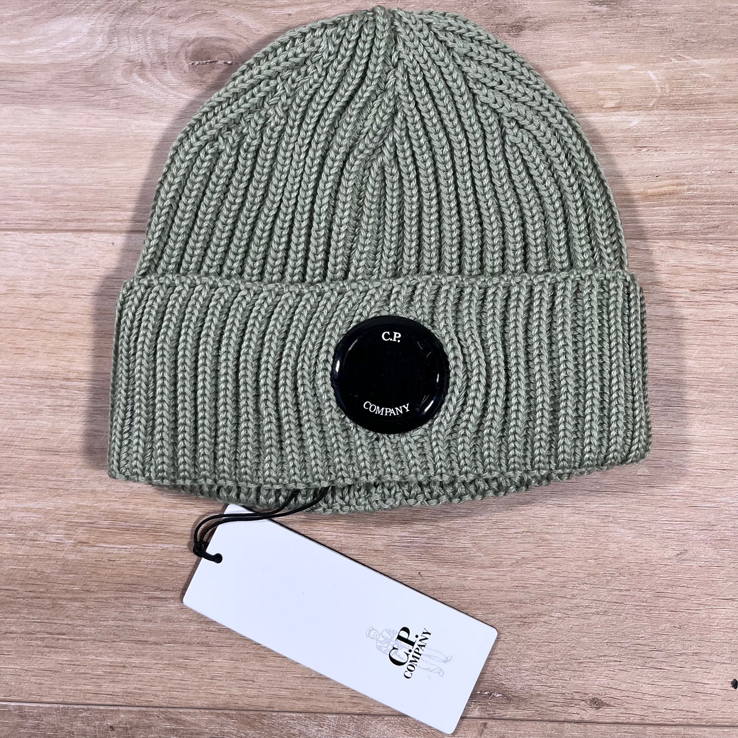 C.P. Company Extra Fine Merino Wool Lens Beanie in Tea - Green