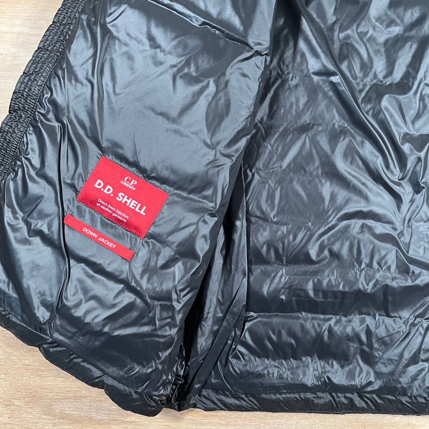 C.P. Company D.D. Shell Goggle Down Jacket in Black