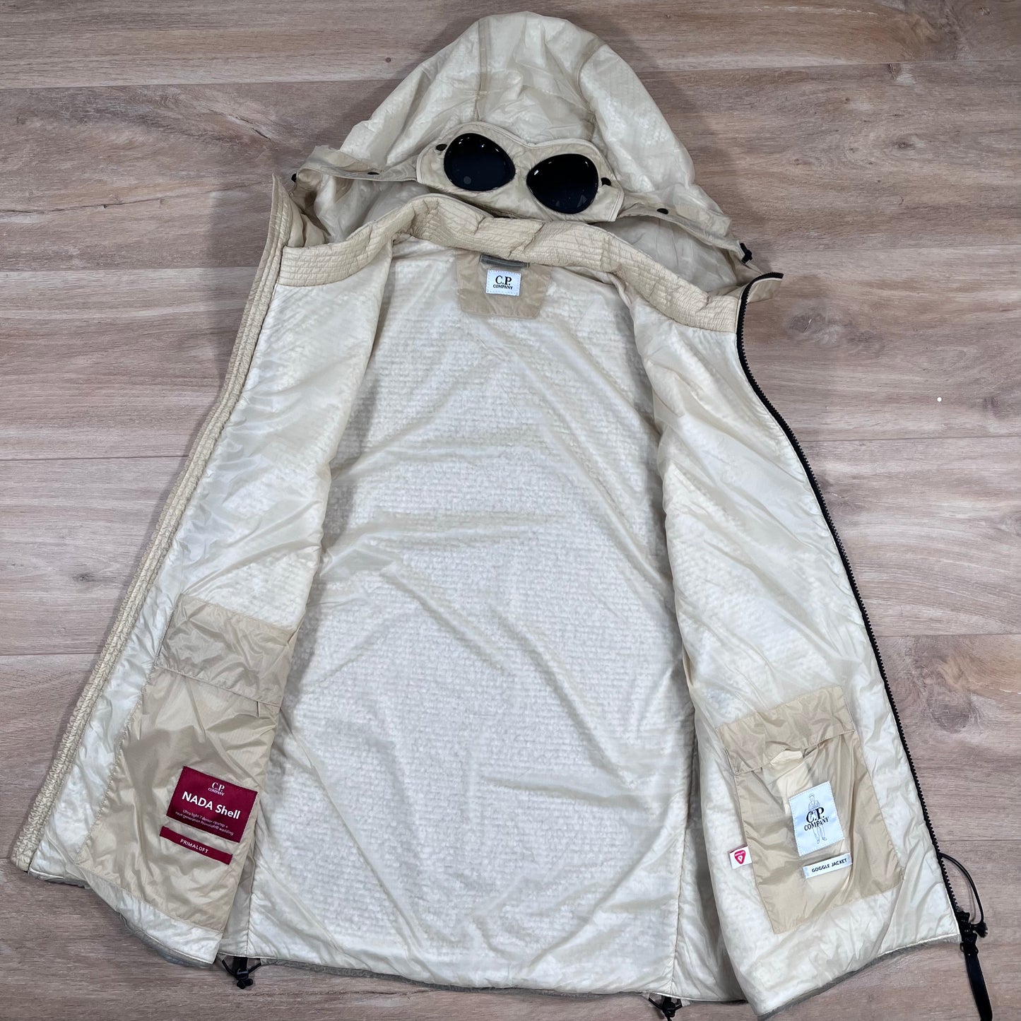 C.P. Company Nada Shell Goggle Padded Gilet in Pistachio Shell