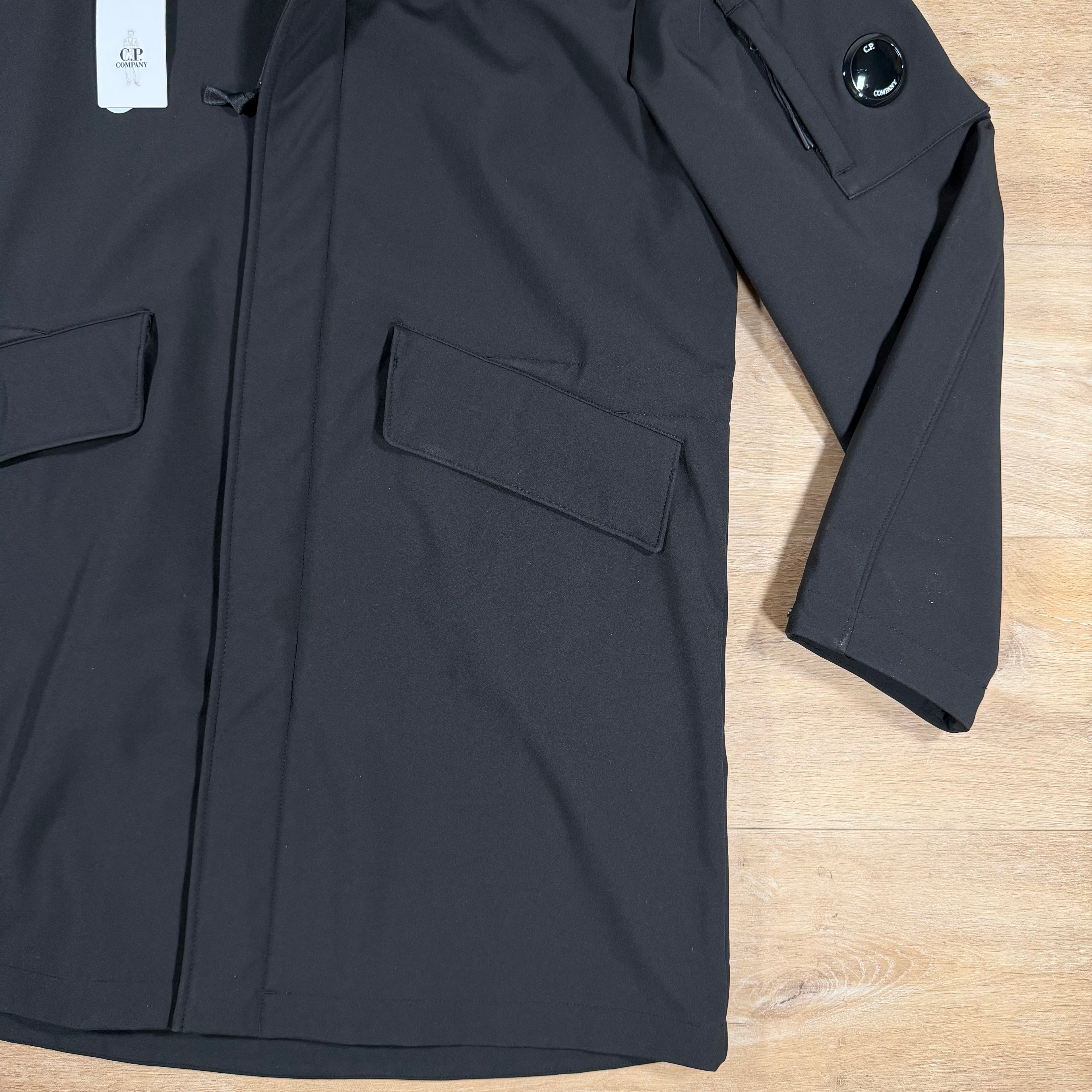 C.P. Company Shell-R Lens Hooded Parka in Black