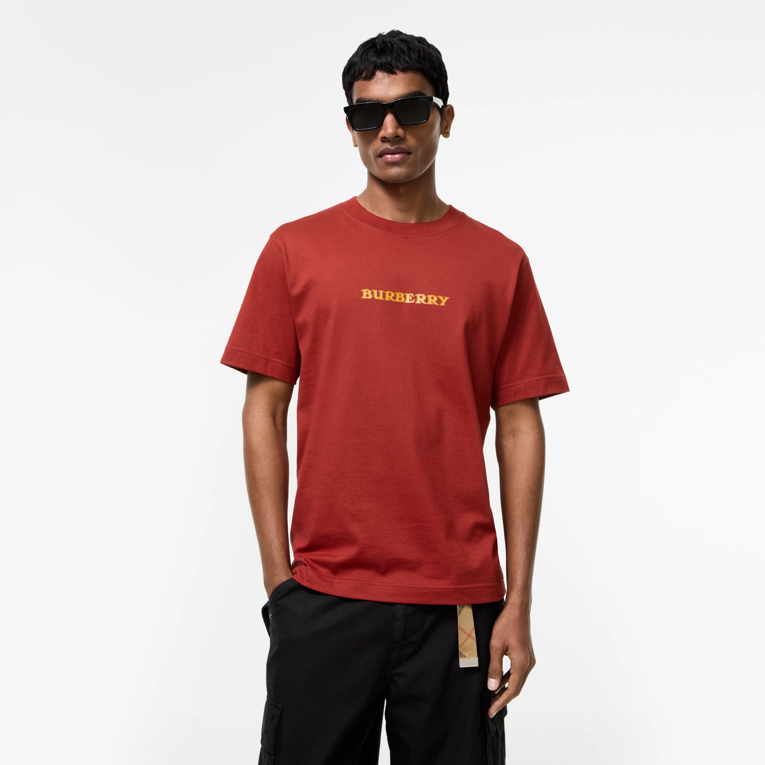 Burberry Heritage Logo Cotton T-Shirt in Auburn Brown