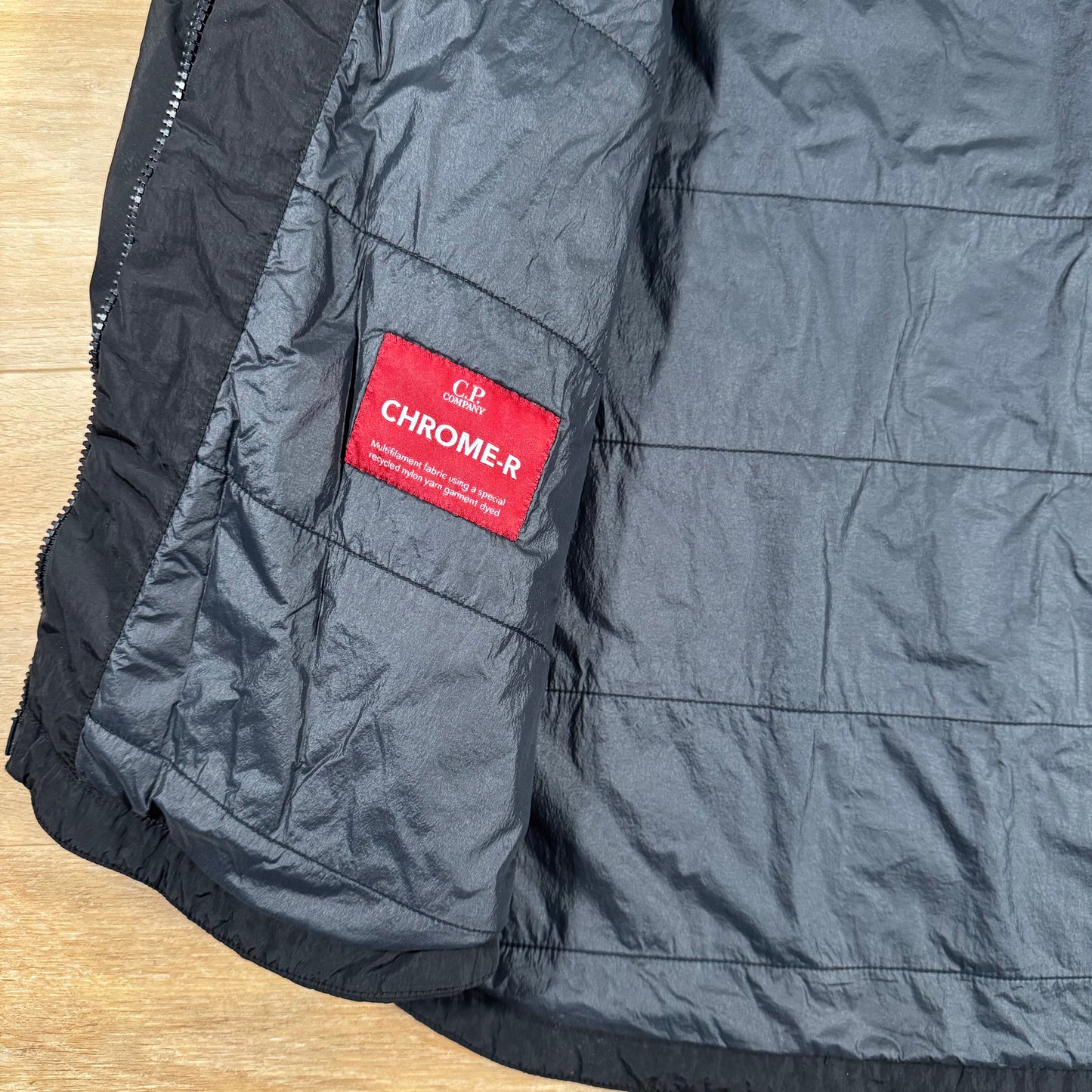 C.P. Company Chrome-R Hooded Zipped Lens Overshirt in Black