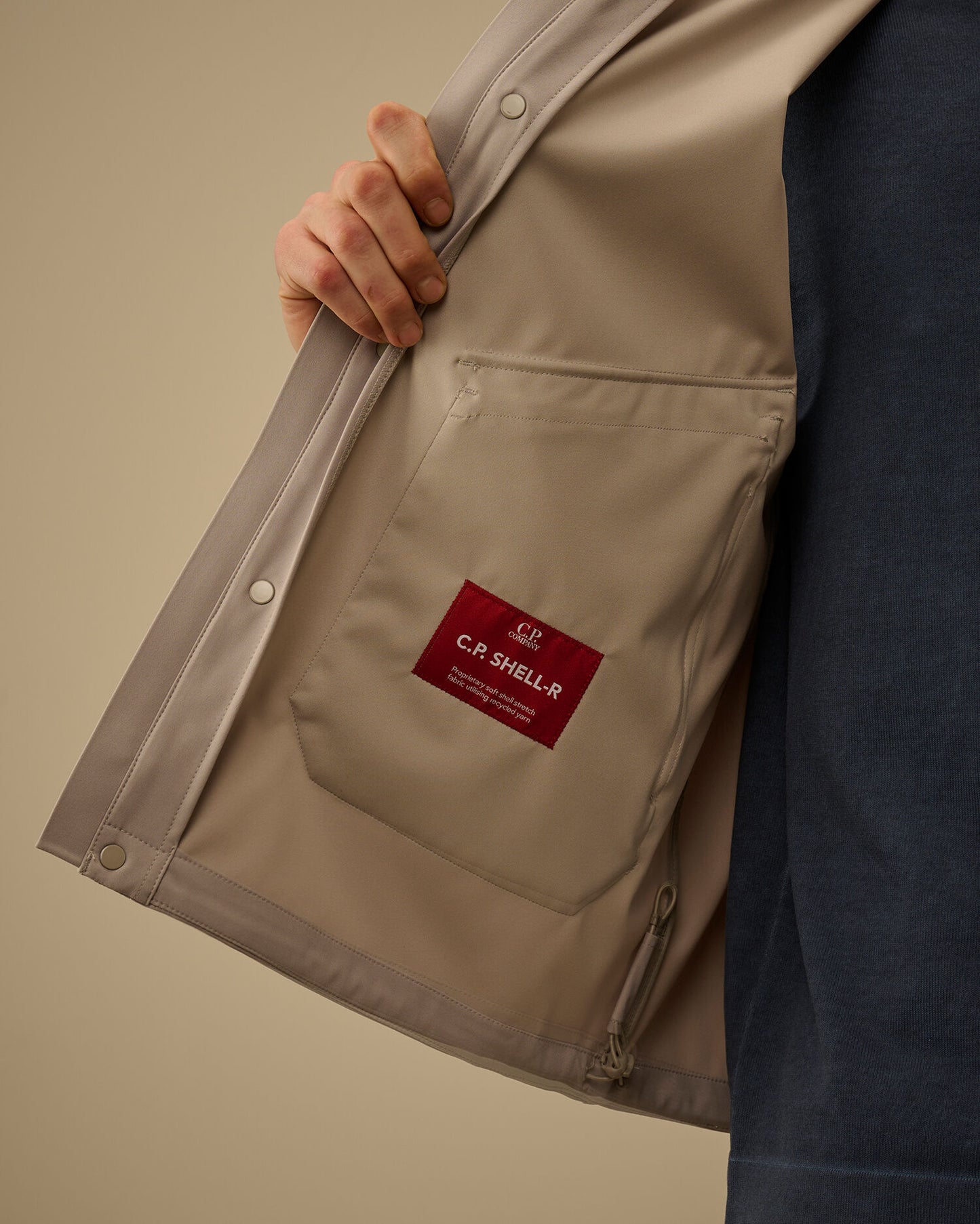 C.P. Company Shell-R Goggle Gilet in Dove