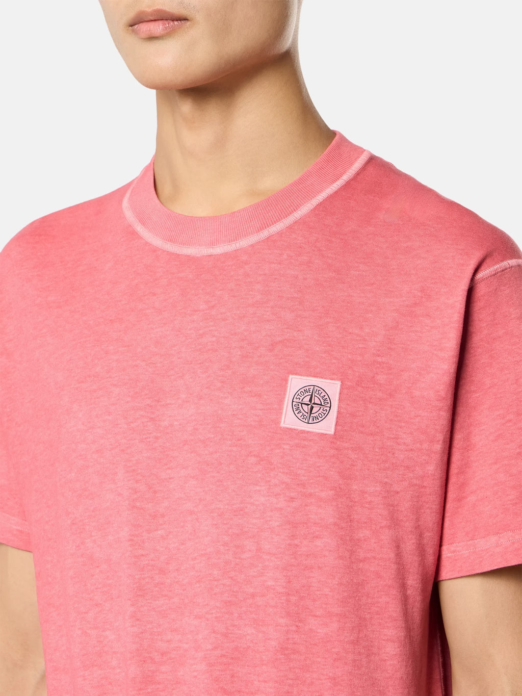 Stone Island 'Fissato' Effect Compass Patch T-Shirt in Geranium