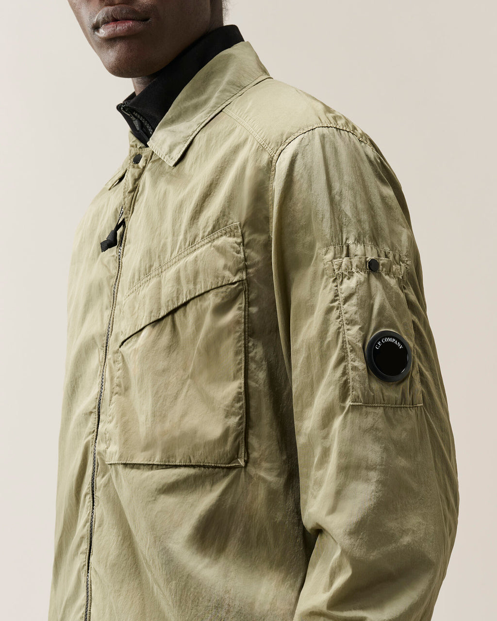 C.P. Company Chrome-R Chest Pocket Lens Overshirt in Fallen Rock - Beige