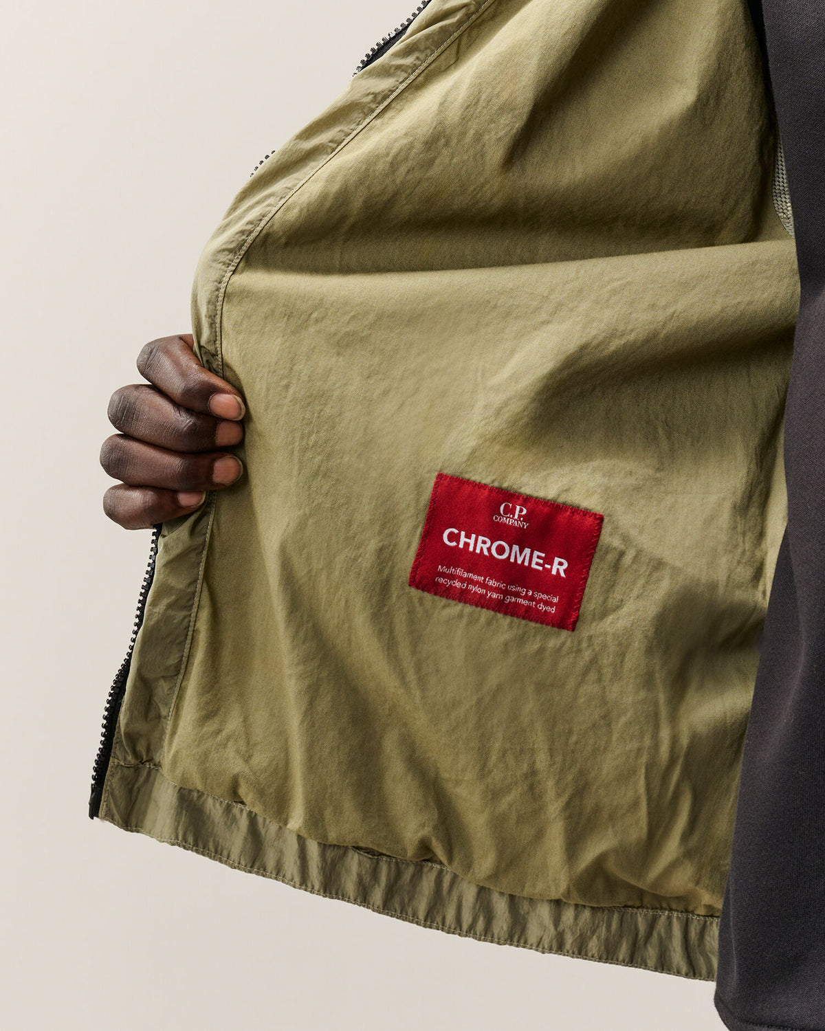 C.P. Company Chrome-R Chest Pocket Lens Overshirt in Fallen Rock - Beige