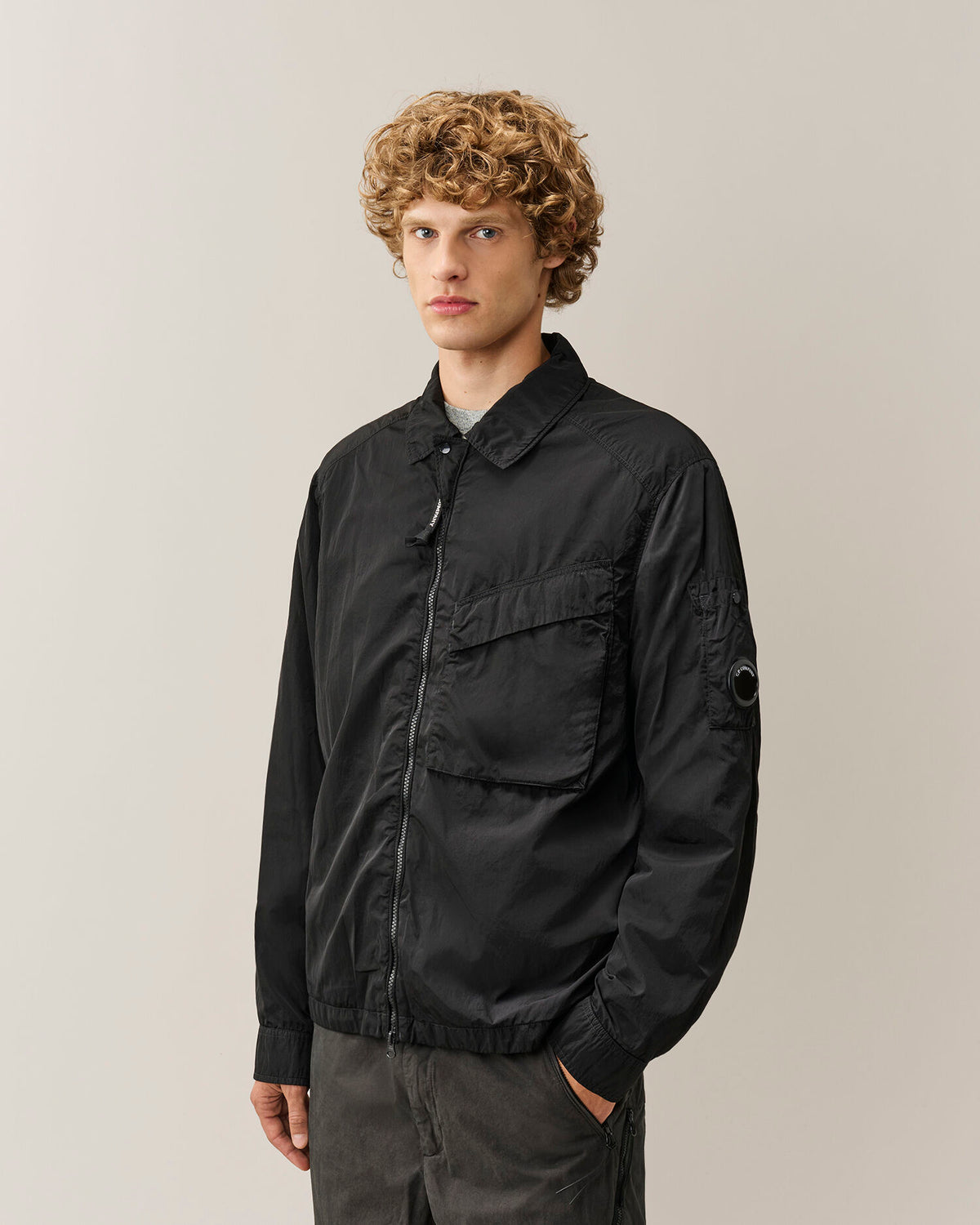 C.P. Company Chrome-R Chest Pocket Lens Overshirt in Black
