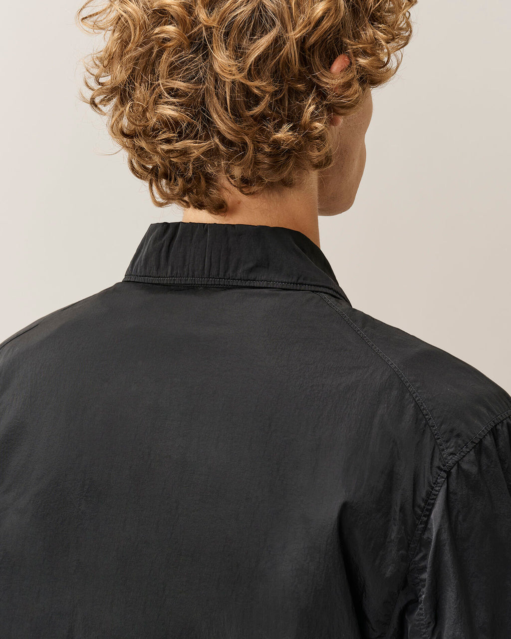 C.P. Company Chrome-R Chest Pocket Lens Overshirt in Black