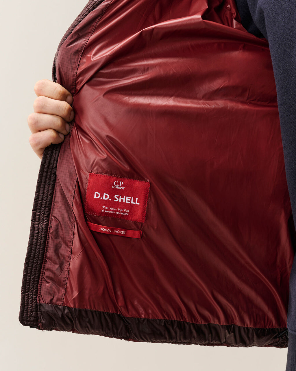 C.P. Company D.D. Shell Lens Puffer Jacket in Andorra - Red
