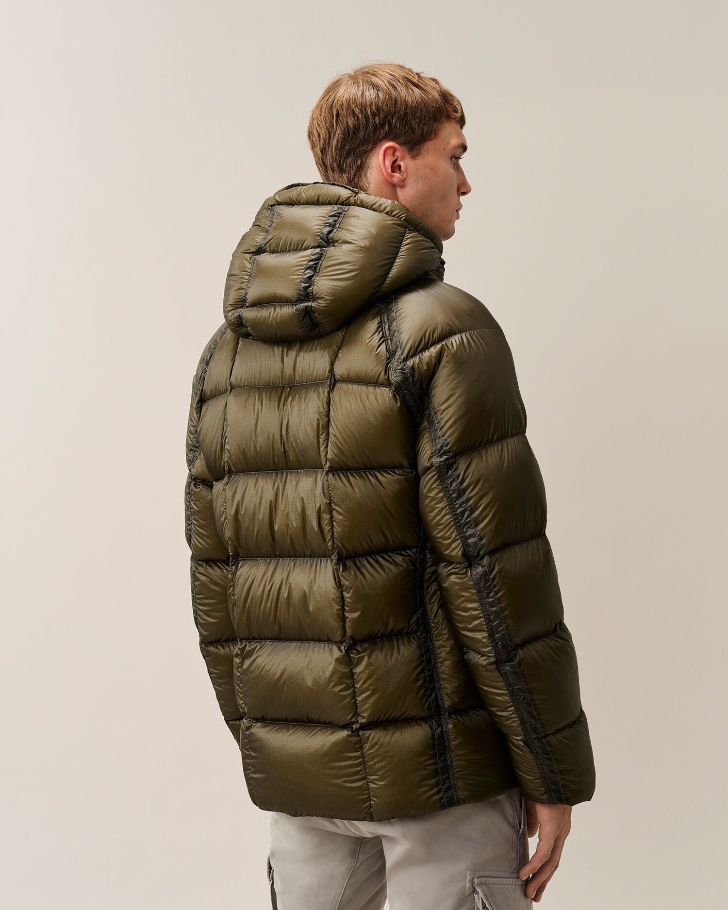 C.P. Company D.D. Shell Lens Puffer Jacket in Ivy Green
