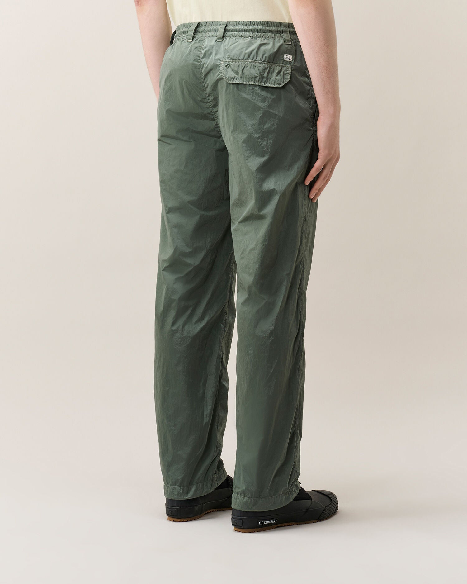 C.P. Company Chrome-R Regular Lens Cargo Pants in Castor Grey