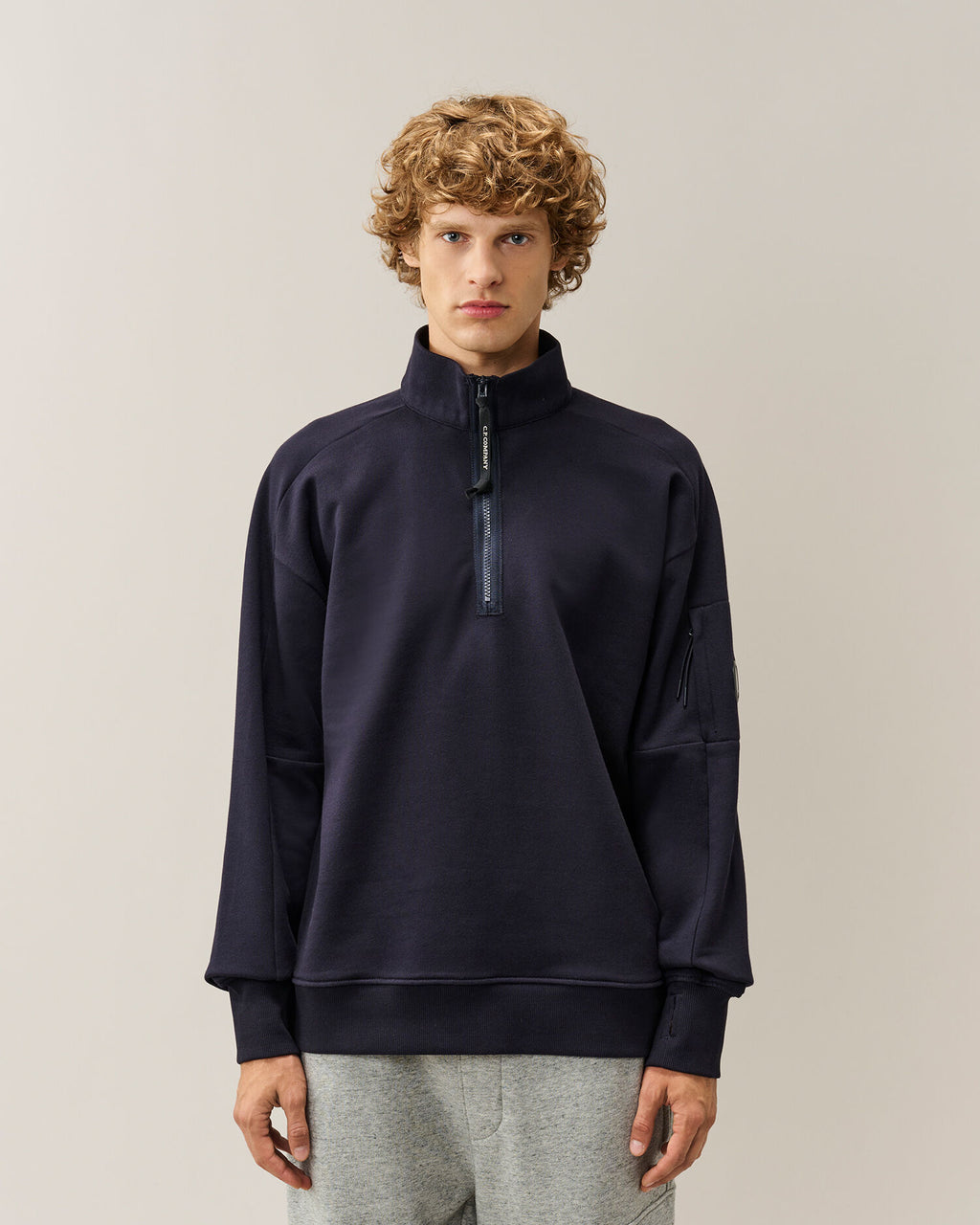 C.P. Company Diagonal Raised Fleece Half-Zip Lens Sweatshirt in Navy