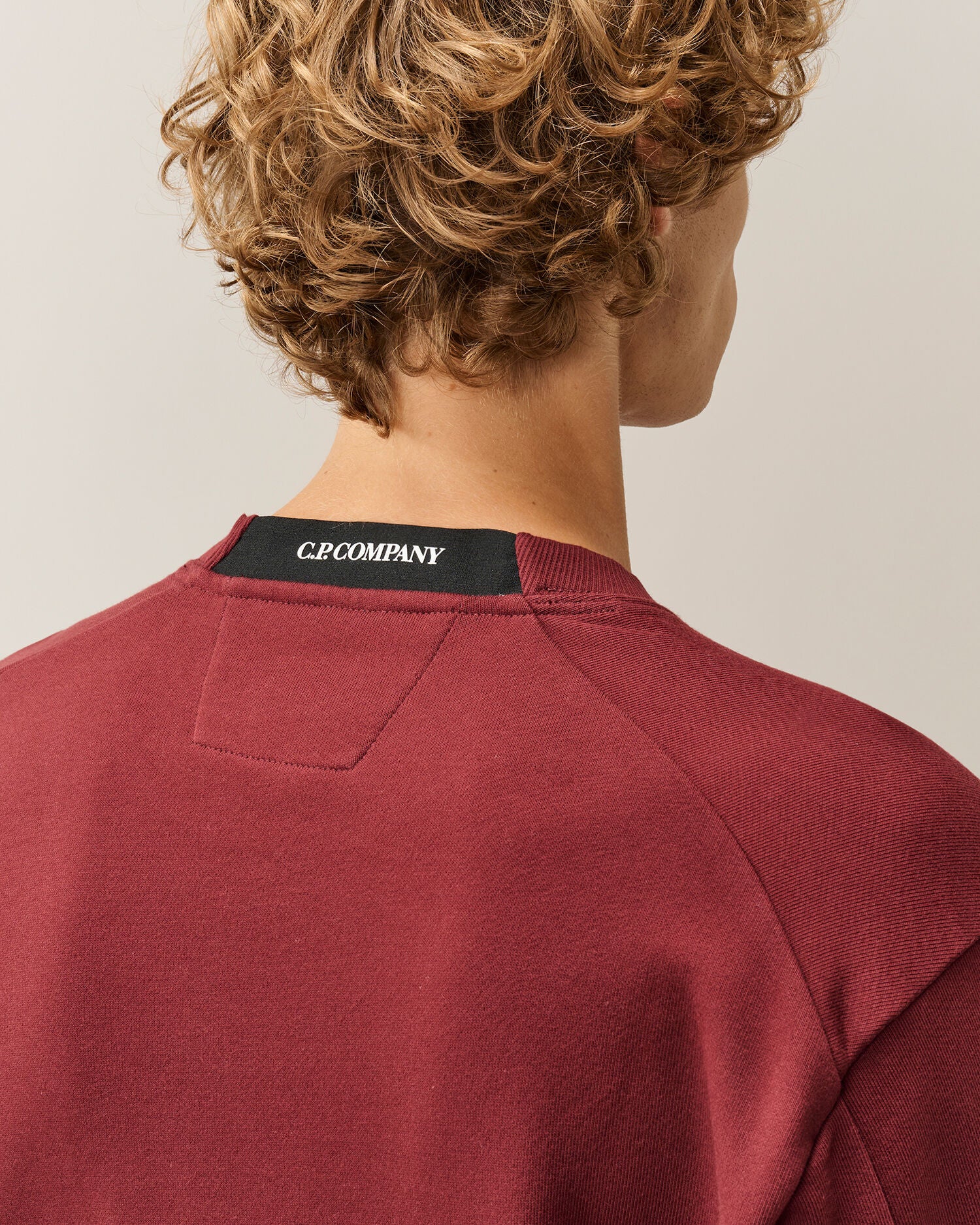C.P. Company Diagonal Raised Fleece Crewneck Lens Sweatshirt in Andorra - Red