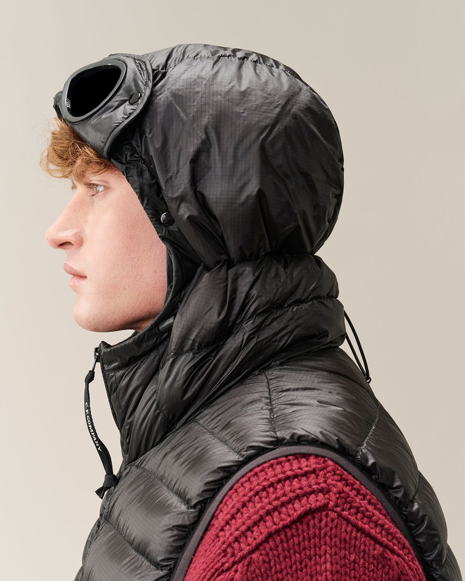 C.P. Company D.D. Shell Goggle Down Gilet in Black