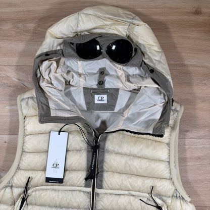 C.P. Company D.D. Shell Goggle Down Gilet in Pistachio Shell