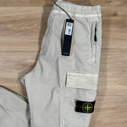 Stone Island Stretch Cargo Pants in Plaster