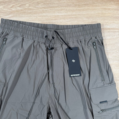 Represent 247 Shorts in Olive