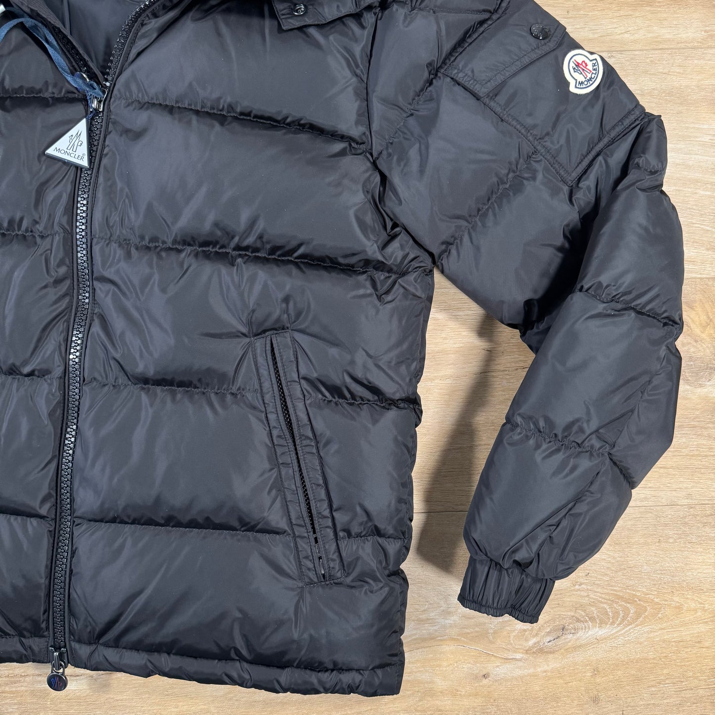 Moncler Maya Matte Short Down Jacket in Black