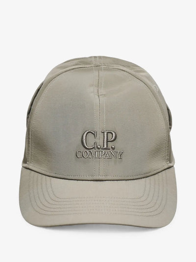 C.P. Company Chrome-R Goggle Cap in Fallen Rock - Beige