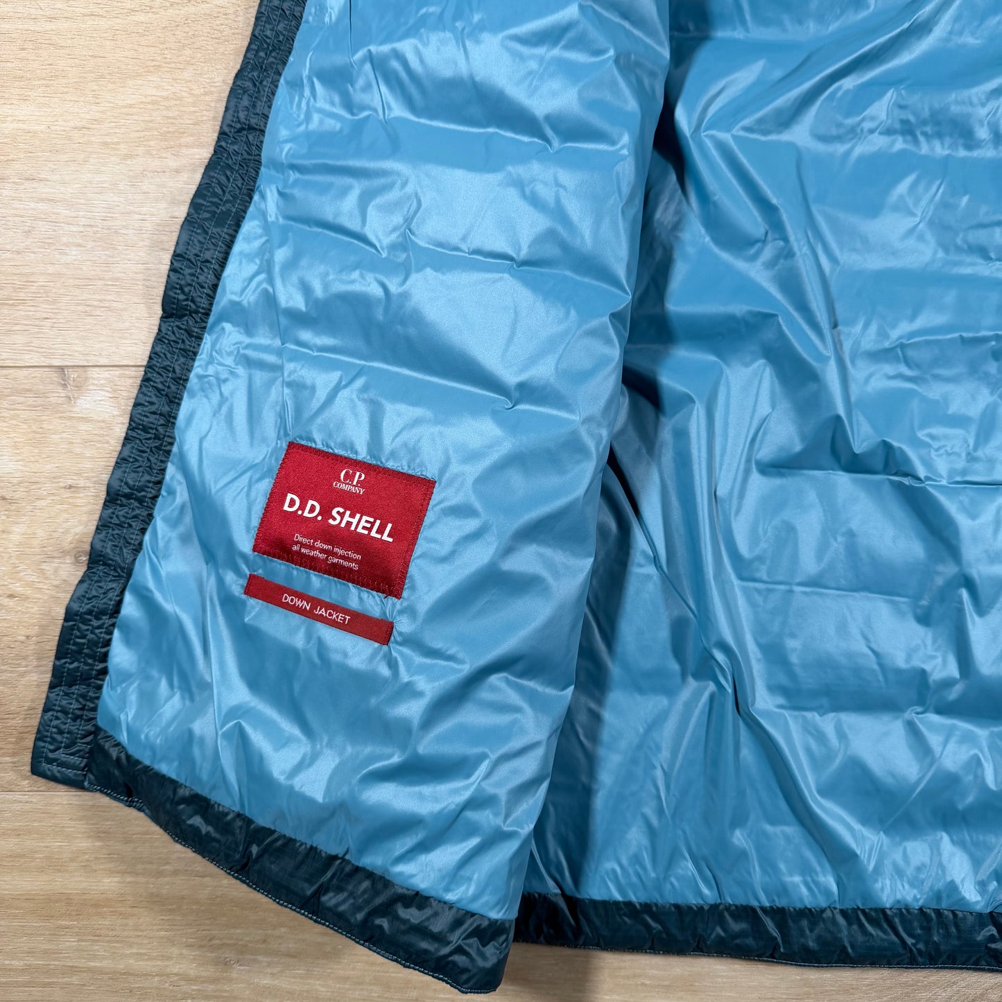 C.P. Company D.D. Shell Goggle Down Gilet in Aegean Blue