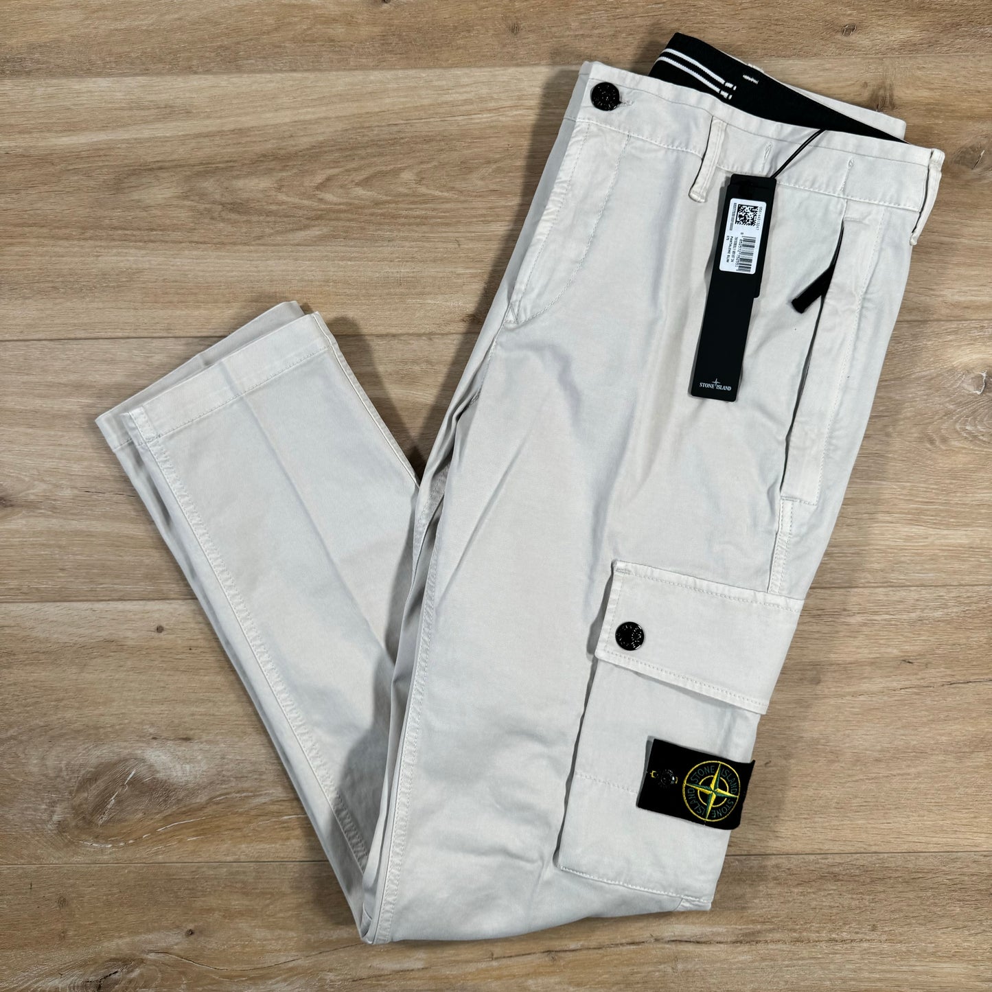 Stone Island Cargo Trousers in Stucco