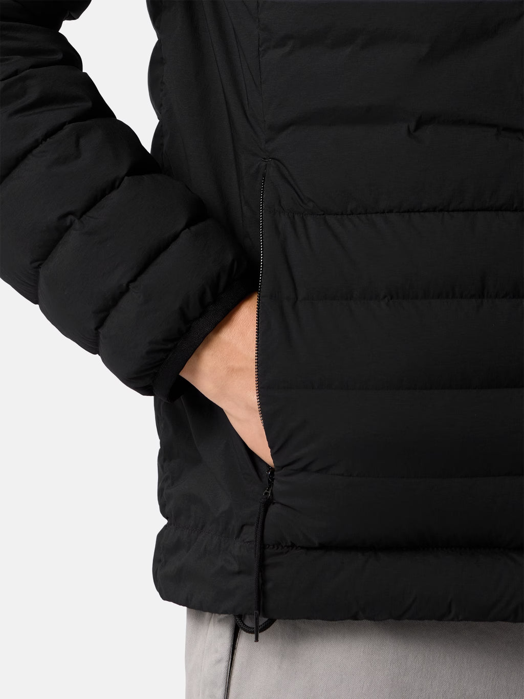 Stone Island Seamless Tunnel Nylon Down-TC Hooded Jacket in Black