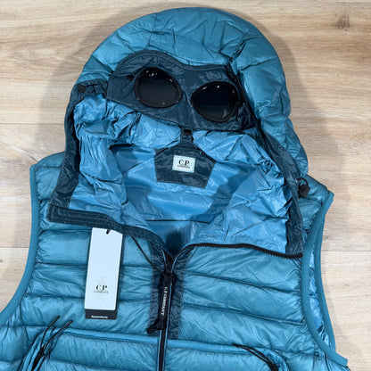 C.P. Company D.D. Shell Goggle Down Gilet in Aegean Blue