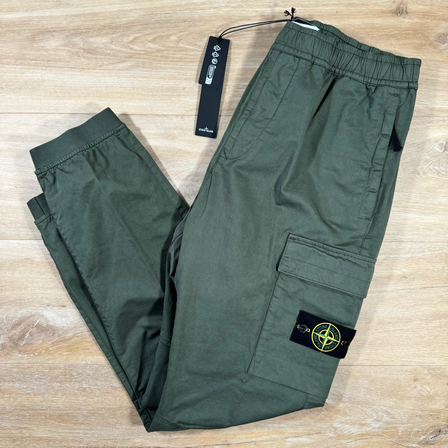 Stone Island Stretch Cargo Pants in Musk Green