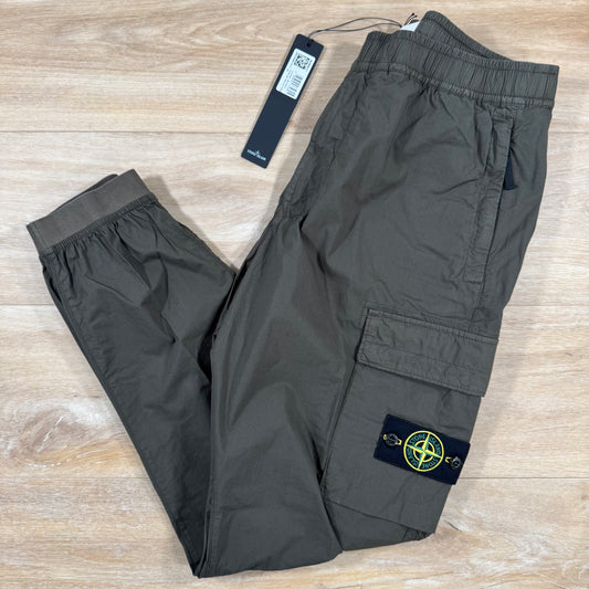 Stone Island Stretch Cotton Tela Cargo Pants in Military Green