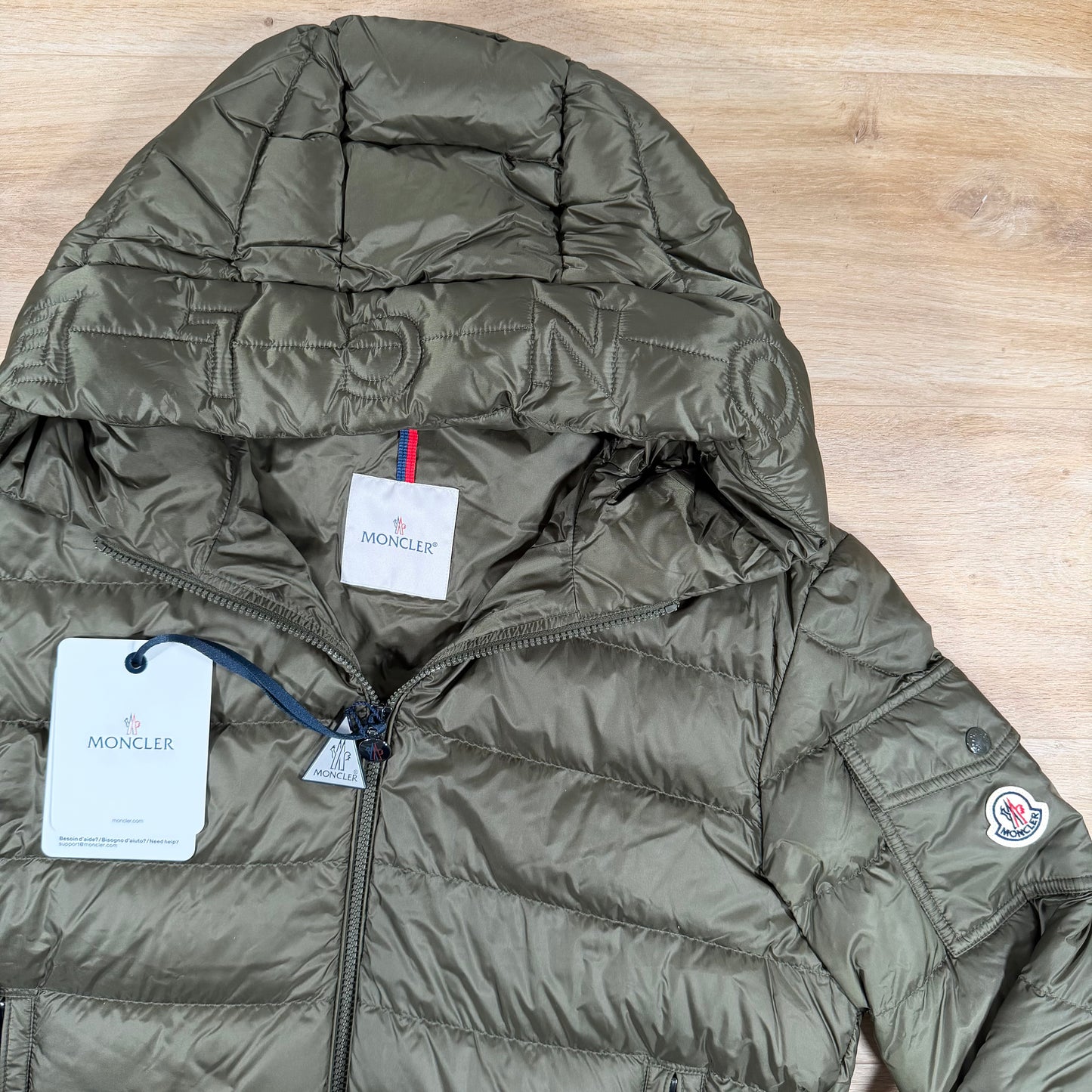 Moncler Najan Hooded Down Jacket in Green