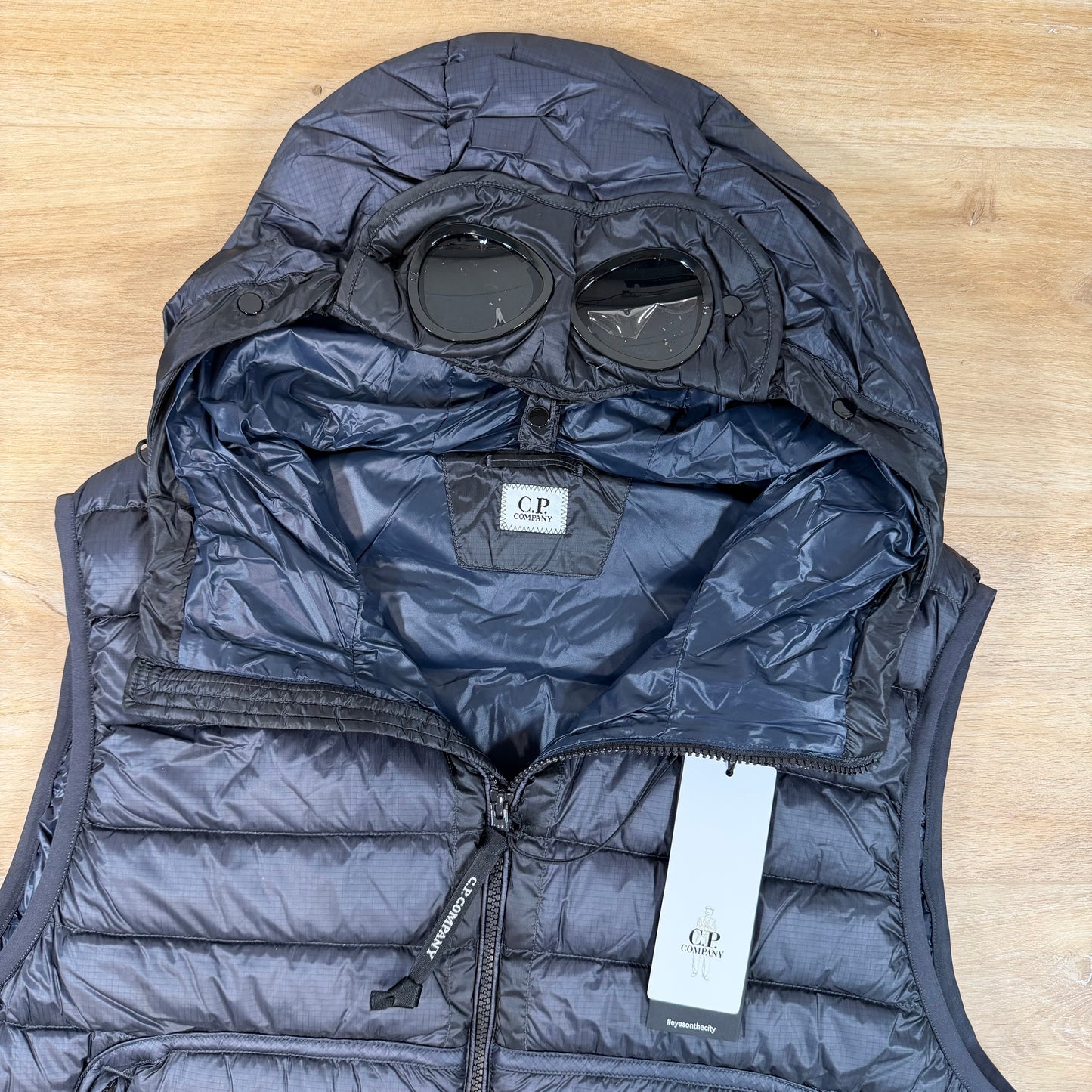 C.P. Company D.D. Shell Goggle Down Gilet in Navy