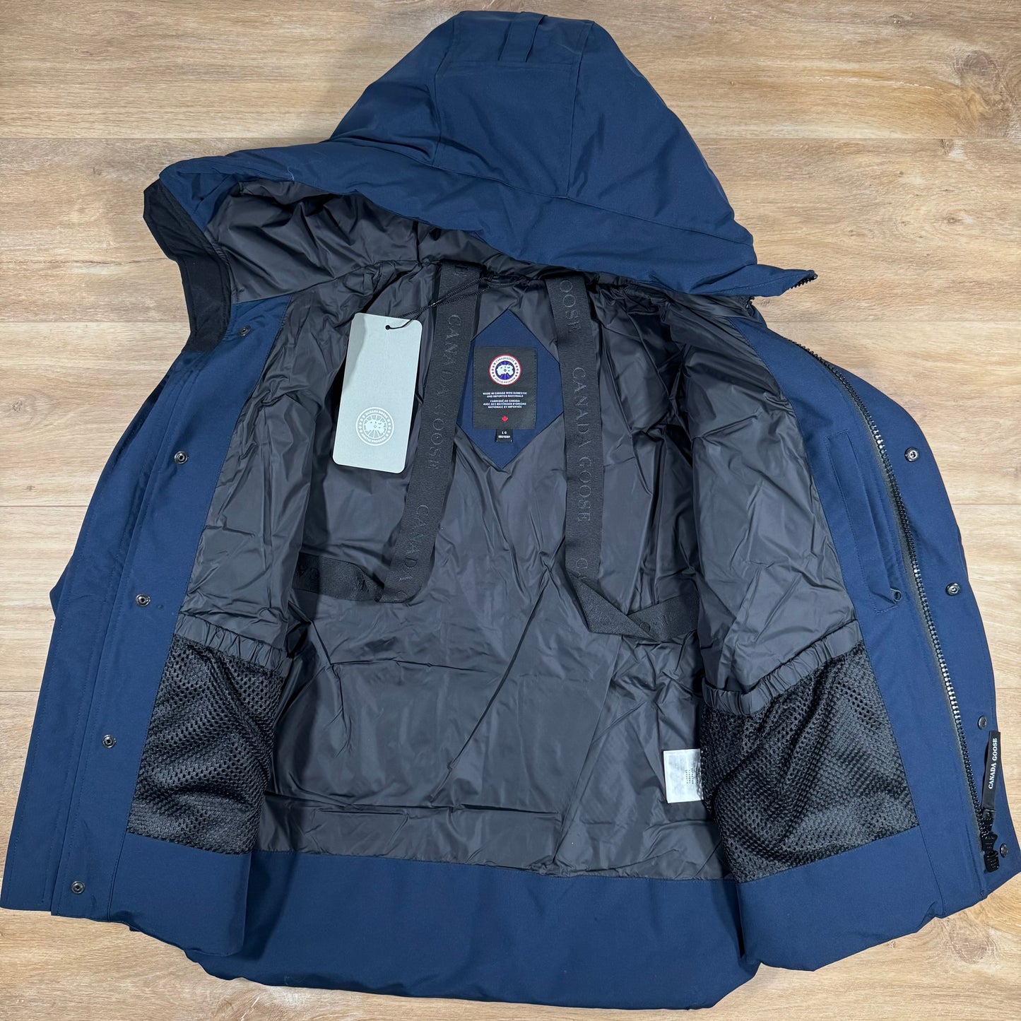 Canada Goose MacMillan Parka in Navy