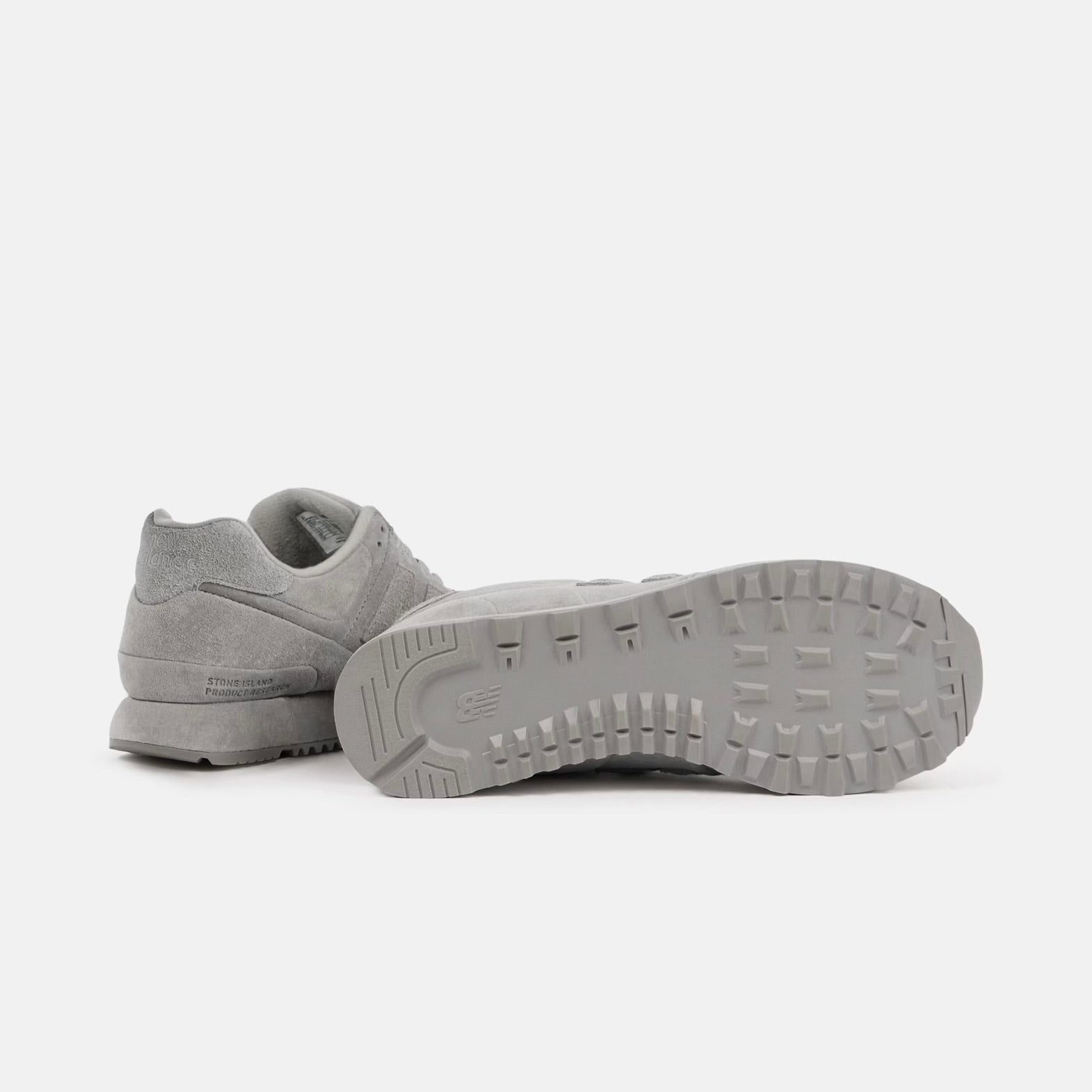 Stone Island | New Balance 574 Ghost Trainers in Dust Grey