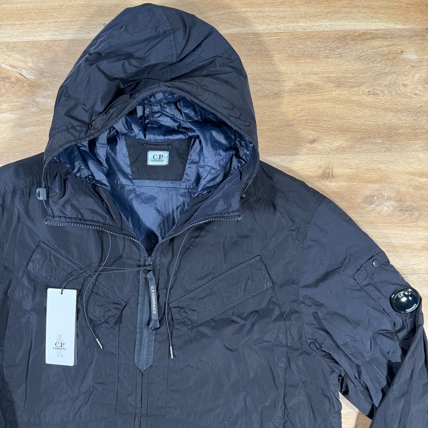 C.P. Company Chrome-R Hooded Zipped Lens Overshirt in Navy
