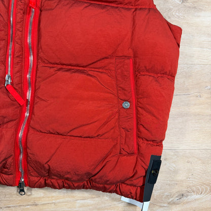 Stone Island Nylon Metal Down Vest in Scarlet Red